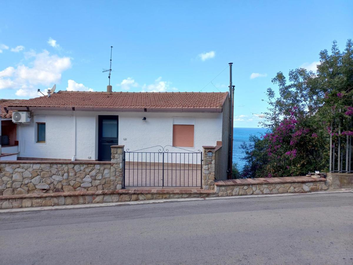 Sea Sound House Villa Сант'Амброджо Екстериор снимка