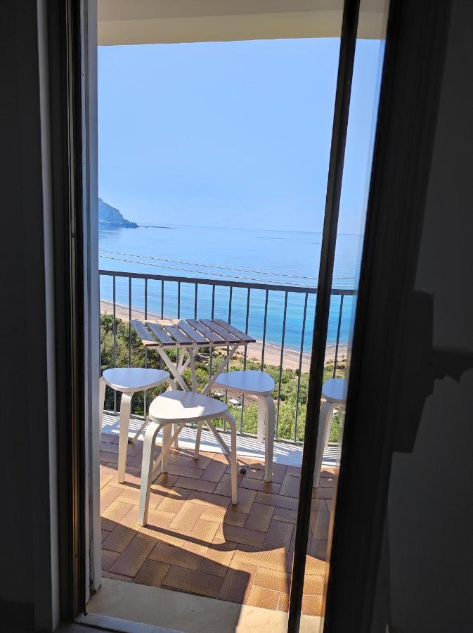 Sea Sound House Villa Сант'Амброджо Екстериор снимка